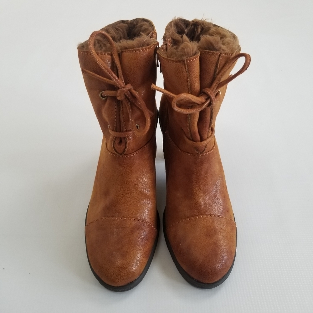 Aerosoles Pruffessor Faux Fur Ankle Boots Size 8.5 Near New - Picture 3 of 8